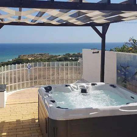 Nyaraló Albuar Mit Eigenem Pool By Interhome