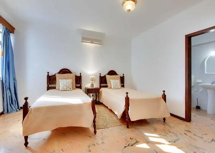 Albuar Mit Eigenem Pool By Interhome Casa vacanze